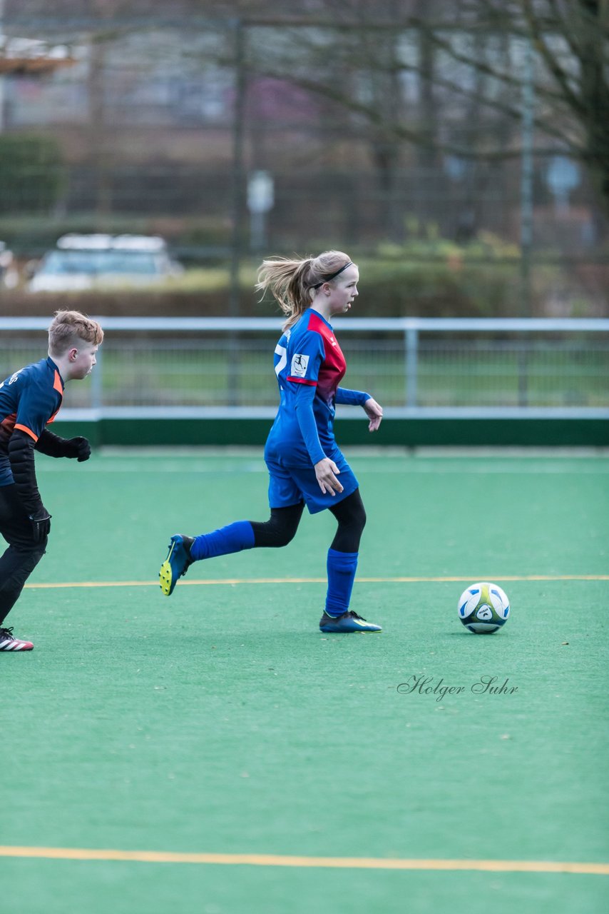 Bild 258 - wCJ VfL Pinneberg - mDJ VfL Pinneberg/Waldenau : Ergebnis: 1:3